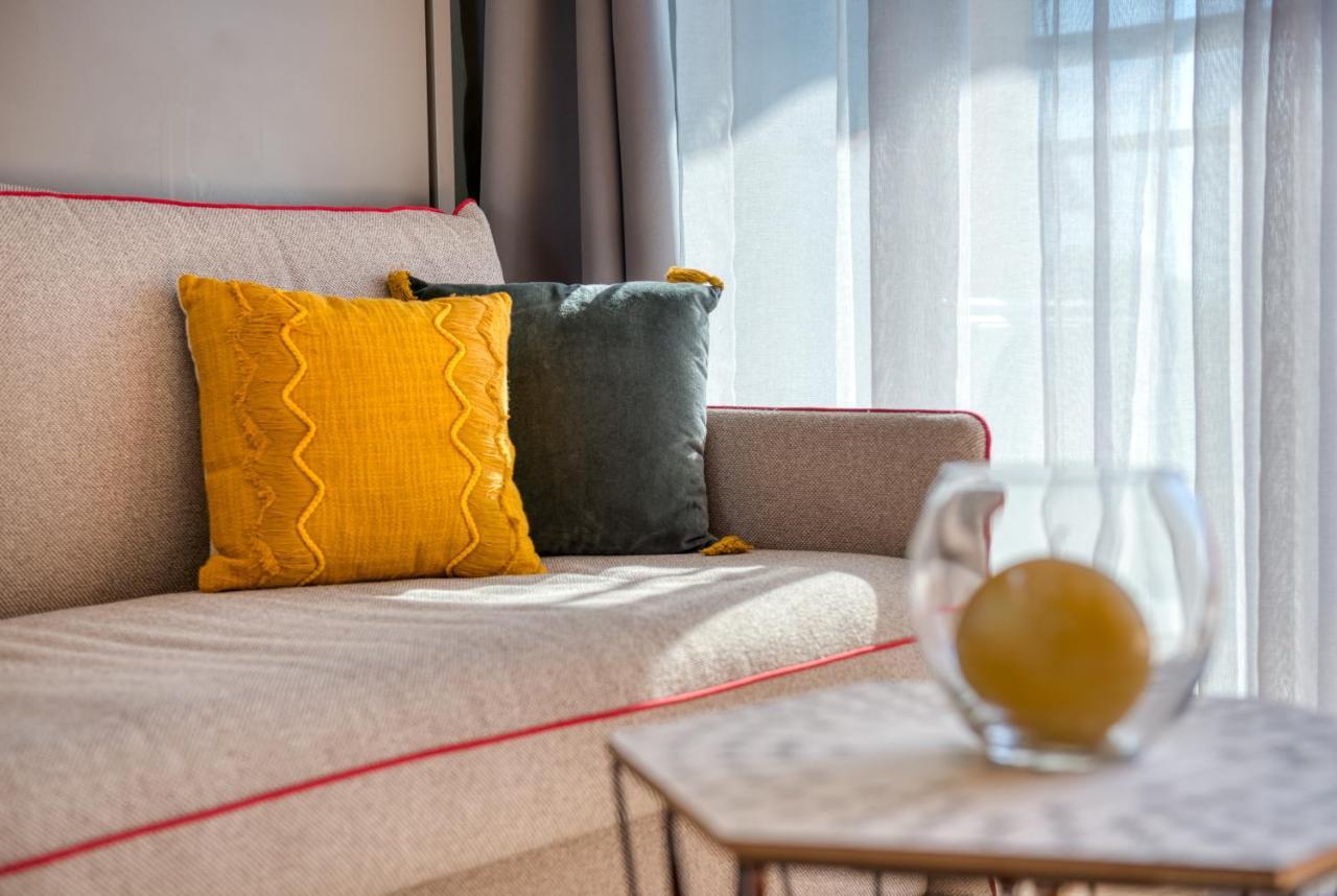 Апартаменты Monaco Sea View & Parking Босолей Экстерьер фото